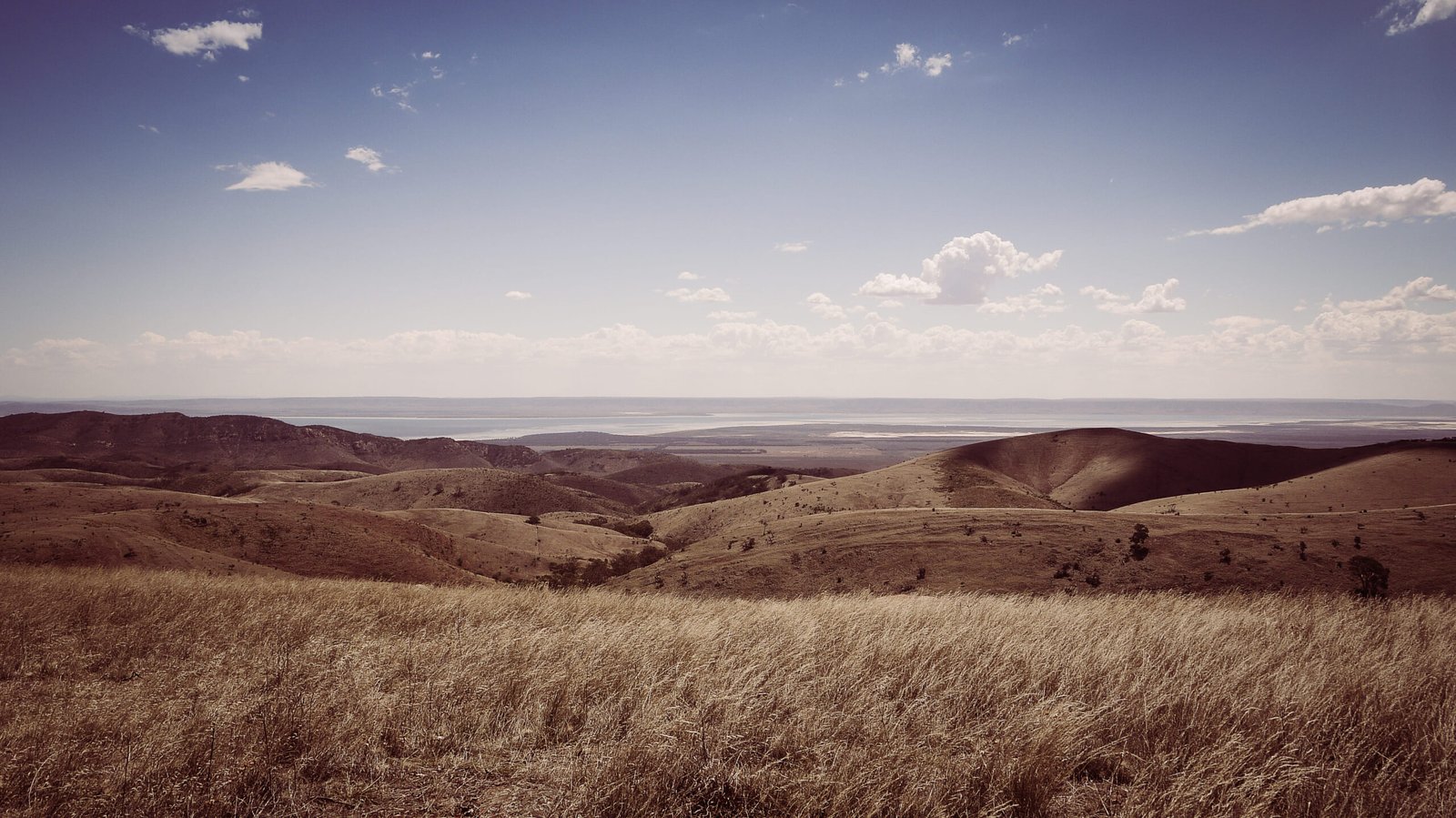 Transport and logistics worker in Port Augusta arranging finance through a broker